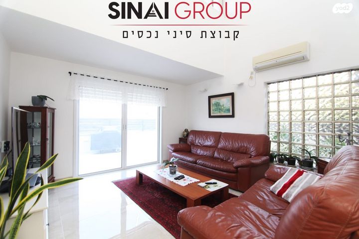 דו משפחתי, עמק חפר, נתניה