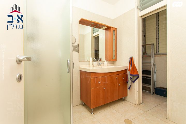 דירה, דרך אלנבי, קרית אליעזר, חיפה