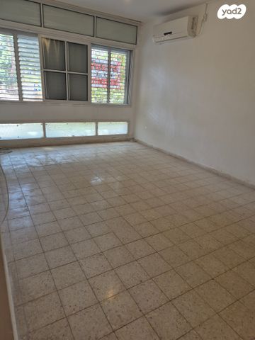 שדרות יעלים 78