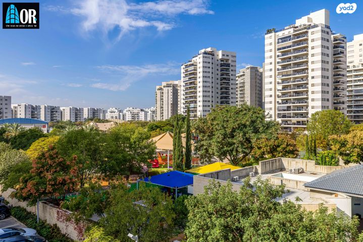 דירה, נאות רבין, יבנה