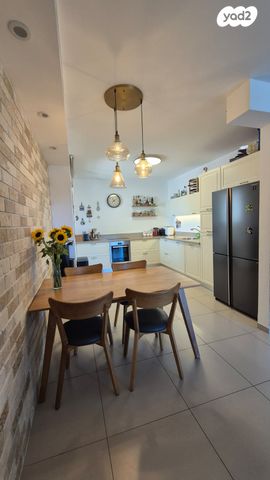 שדרות האלונים 