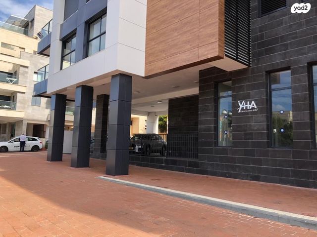 גג/ פנטהאוז