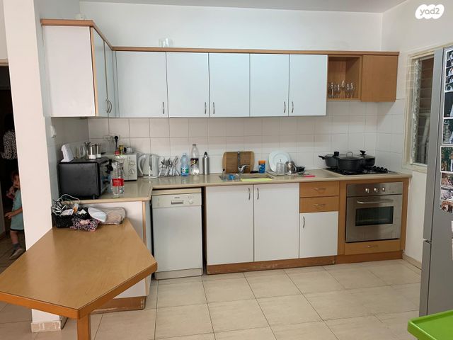 דירה, ד"ר הרמן מאאס, היובל, שרונה, רחובות