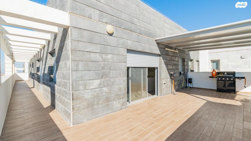 גג/ פנטהאוז, דפנה, סיגליות, באר שבע