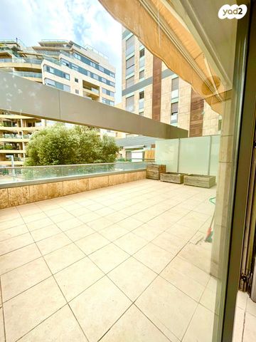 דירה, הגוש הגדול, רמת אביב החדשה, נופי ים, תל אביב יפו