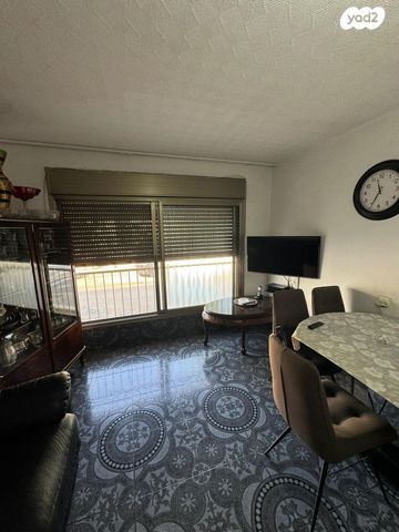 דירה, שדרות יוספטל, מרכז העיר, קרית אתא