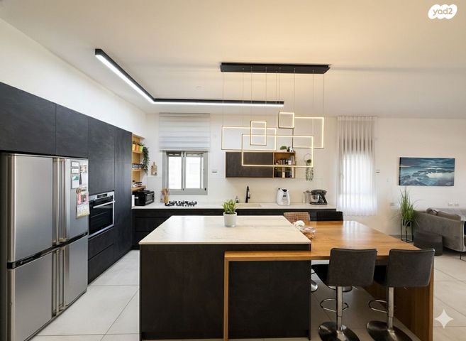 גג/ פנטהאוז, כפר יונה