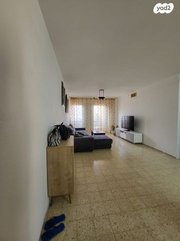 דירה, זלמן שז"ר 22, קרית ים א', קרית ים