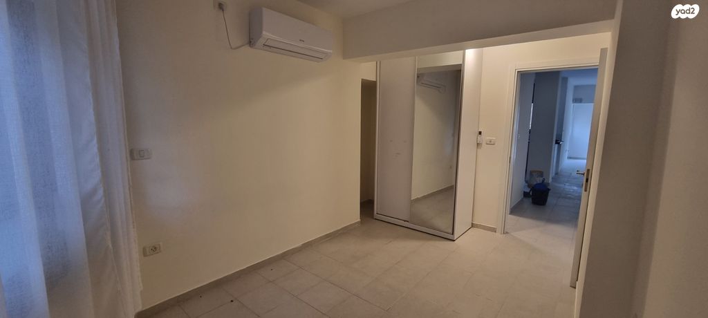 דירת גן, קיסריה