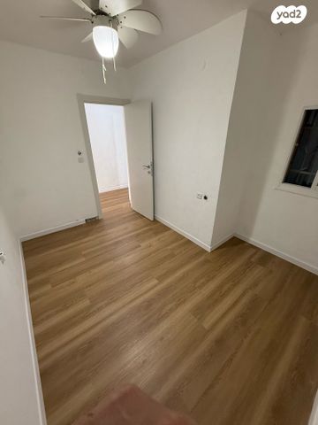 דירה, אגריפס, מחנה יהודה - לב העיר, ירושלים