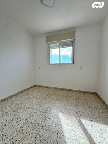 דירה, אצ"ל, אלמוגים, קרית ים