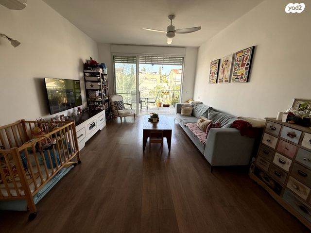 דירה, הראשונים, קרית חיים מזרחית, חיפה