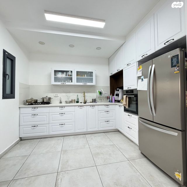 אהובה עוזרי 1