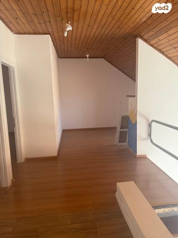 בית פרטי/ קוטג', גמלא, קצרין