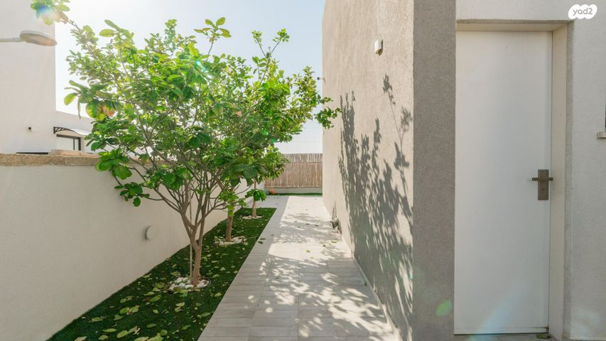 בית פרטי/ קוטג', פולה בן גוריון, כלניות, באר שבע