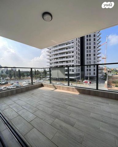 דירה, הוד השרון