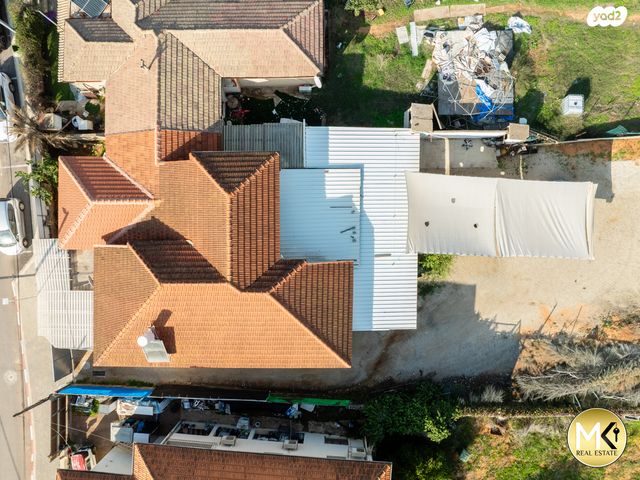 דו משפחתי, סגולה, פרדס חנה כרכור