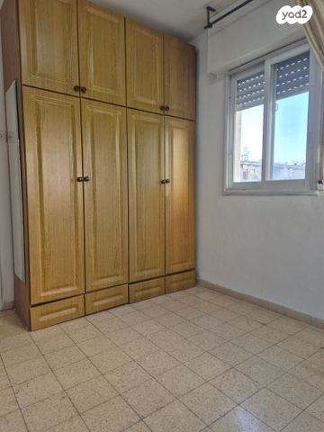 דירה, אבא הלל סילבר, יזרעאליה, חיפה