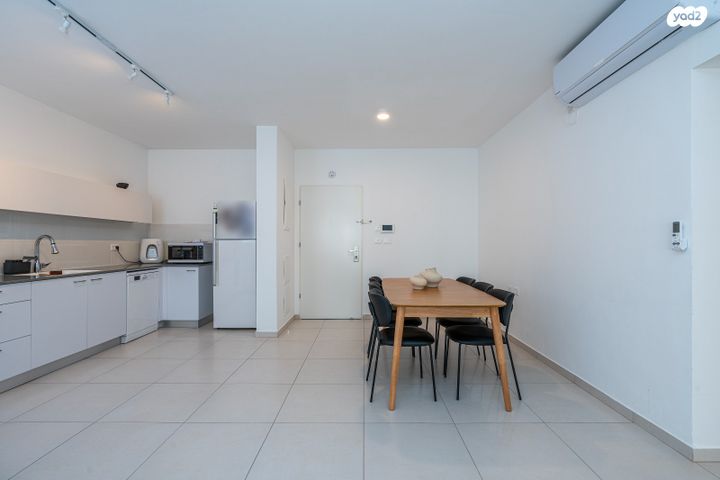 דירה, לבונה, אור ים, אור עקיבא