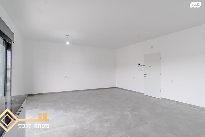 דירה, אריאל שרון, נווה שרון / שער העיר, נתיבות