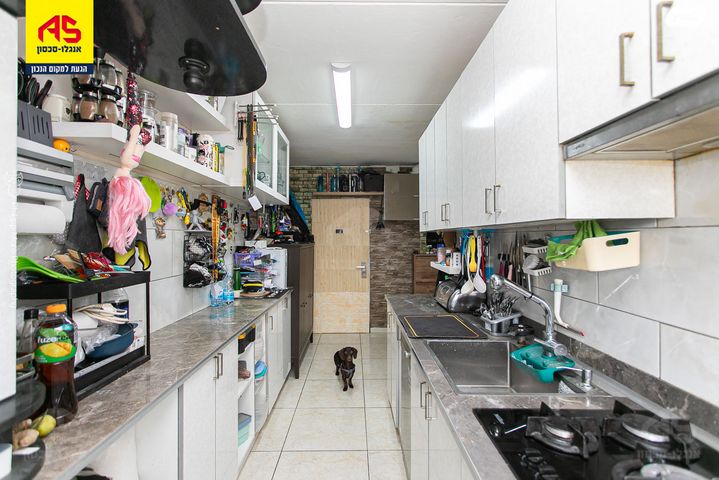 דירה, י.ל. פרץ, קרית ביאליק