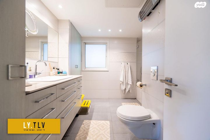 דירה, אונקלוס 17, בבלי, תל אביב יפו