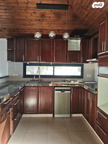 בית פרטי/ קוטג', בית אריה / עופרים