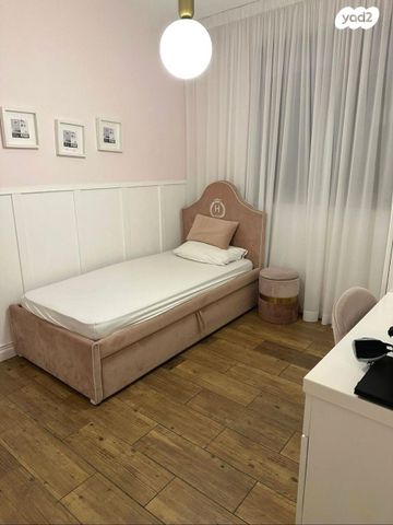 דירה, בר כוכבא, רחובות