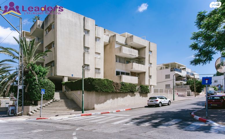 דירה, הבנים, הרצליה