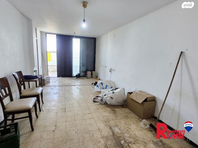 דירה, השומרון 10, רמת הנשיא, בת ים