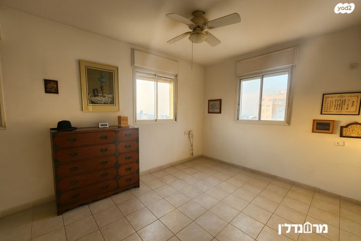 דירה, הרצליה