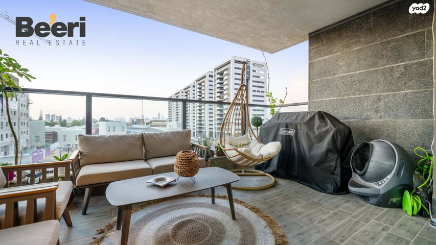 דירה, רב אלוף רפאל איתן 42, רמת אפעל, רמת גן