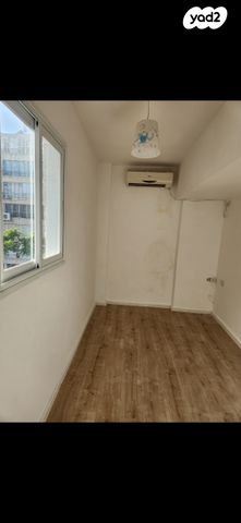 דירה, אריה שנקר 21, אגרובנק, חולון