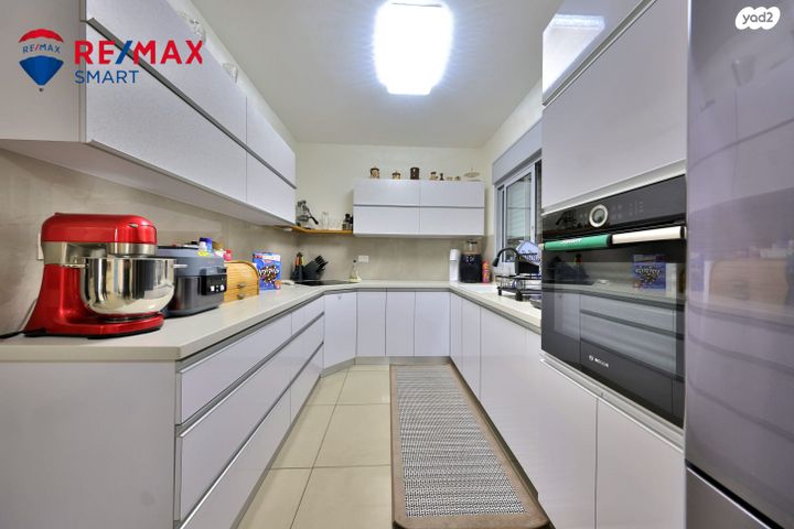 גג/ פנטהאוז, העצמאות, מרכז העיר, קרית אתא