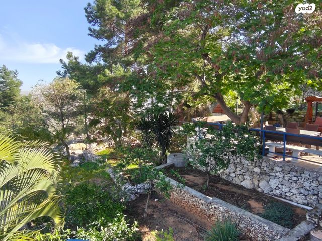 בית פרטי/ קוטג', בית אריה / עופרים