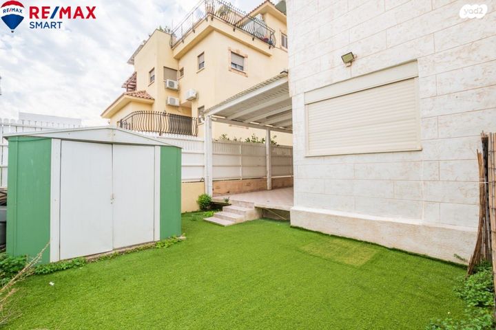 בית פרטי/ קוטג', הגפן, מרכז העיר, קרית אתא