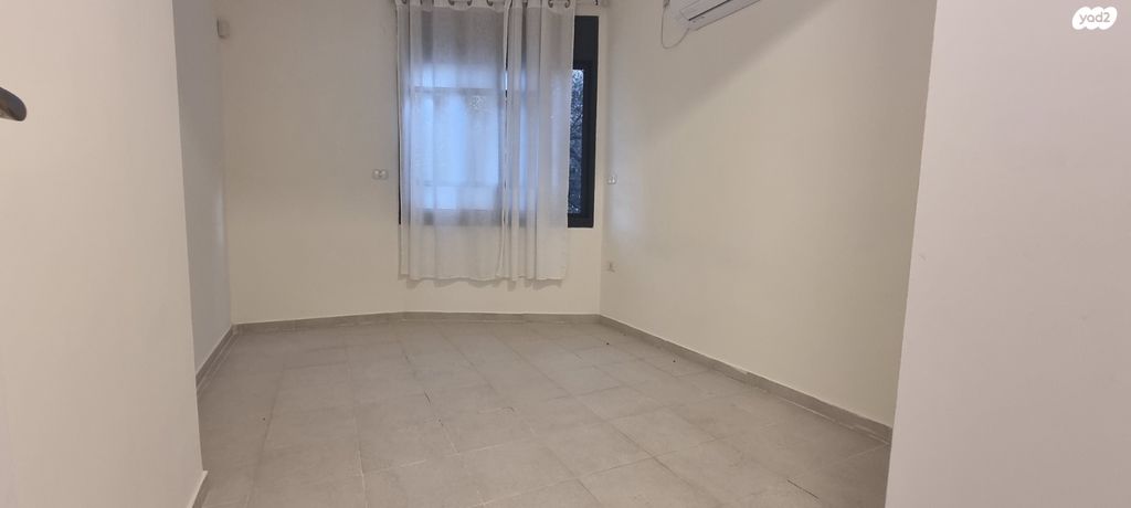 דירת גן, קיסריה