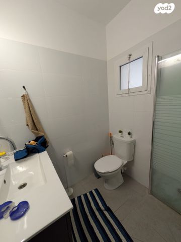 דירה, רופין, ראשונים, כפר סבא