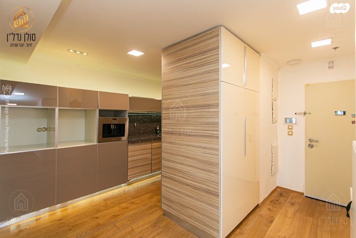 דירה, מנדל זינגר, סביוני הכרמל, חיפה