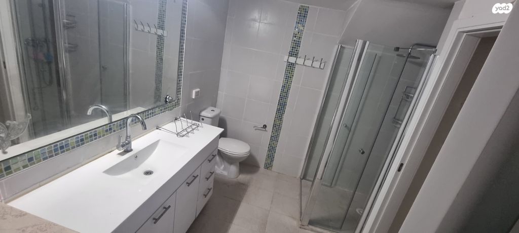 דירת גן, קיסריה