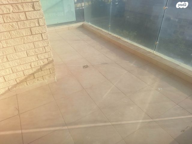 דירה, הרצליה