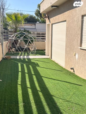 דו משפחתי, עמידר, נהריה