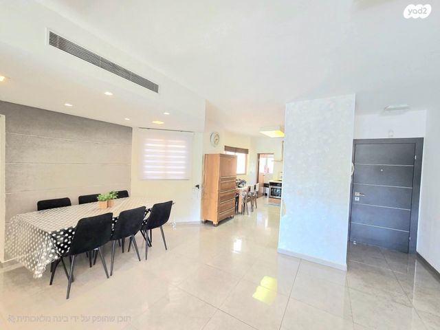 דירה, העסיס, קרית כרמים, ראשון לציון