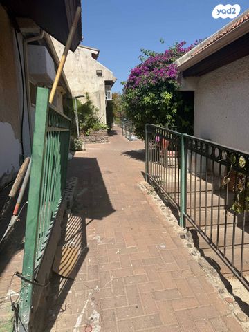 בית פרטי/ קוטג', גמלא, קצרין