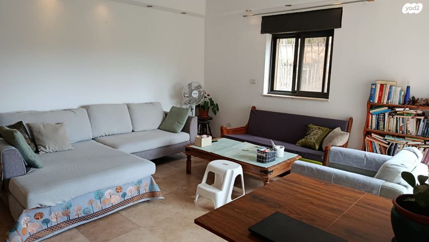 דירה, התקופה 6, גבעת הורדים, רסקו, ירושלים