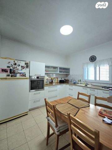 דירה, הכרמל, מרכז, כפר סבא