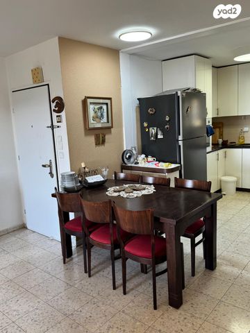 דירה, דרייפוס 12, קרית שפרינצק, חיפה