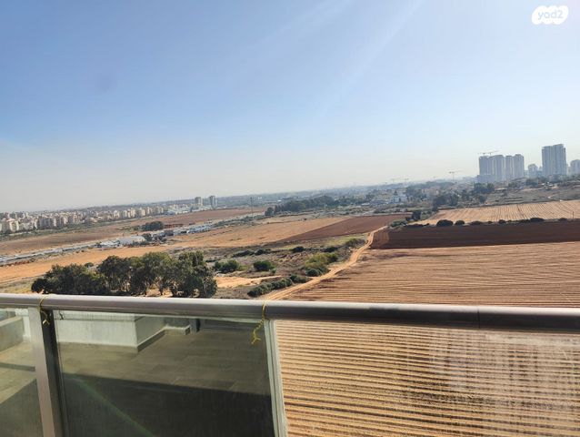 דירה, גאולה כהן, נוף השרון, נתניה