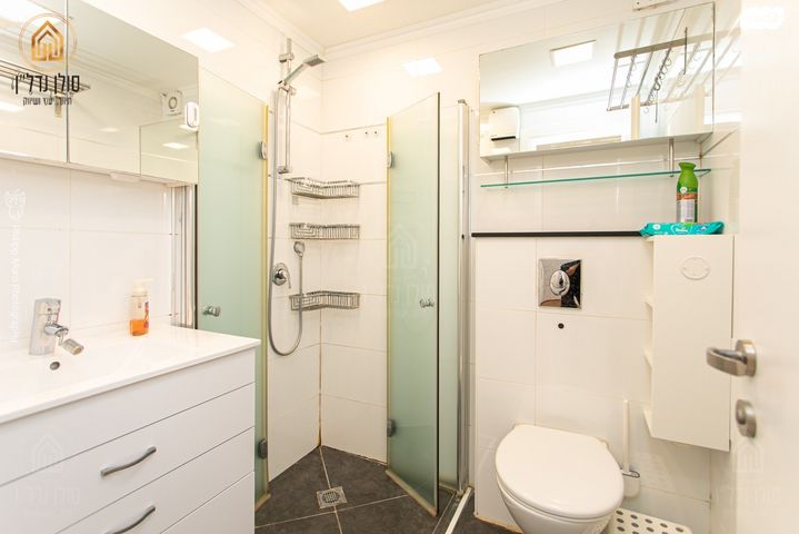 דירה, מנדל זינגר, סביוני הכרמל, חיפה