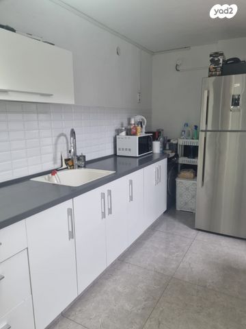 דירה, גיורא יוספטל, ז'בוטינסקי, אשקלון